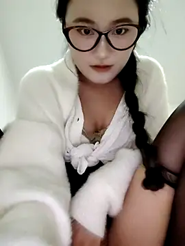 Snapshot of CCAV217 chatting on November 2025 03:12:02 PM CCAV217 online show from November 2025 03:12:02 PM