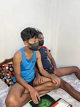 Snapshot of ShayanLK chatting on January 2026 07:23:02 AM ShayanLK online show from January 2026 07:23:02 AM