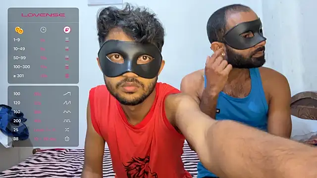 Snapshot of ShayanLK chatting on February 2026 03:03:02 AM ShayanLK online show from February 2026 03:03:02 AM