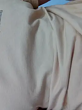 Snapshot of pollon621 chatting on February 2026 04:05:02 PM pollon621 online show from February 2026 04:05:02 PM