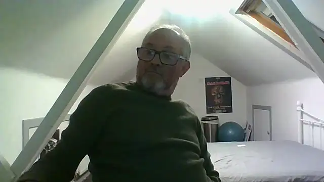 naughtygrandad1 online show from February 2026 09:33:01 PM