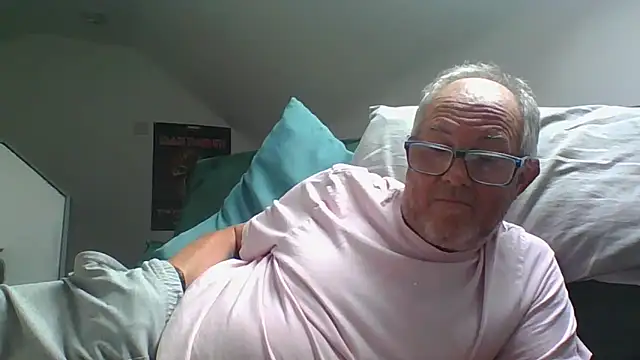 naughtygrandad1 online show from May 2026 05:08:01 PM