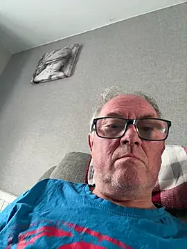 naughtygrandad1 online show from May 2026 07:02:02 AM