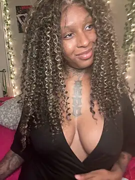 Snapshot of MistiSavannah chatting on February 2026 02:16:01 AM MistiSavannah online show from February 2026 02:16:01 AM