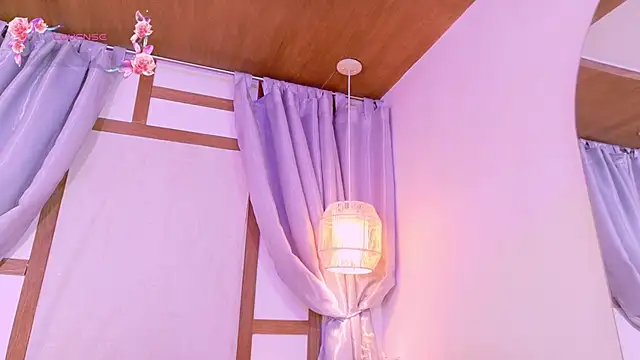 RenataLeclair online show from May 2026 04:23:01 PM