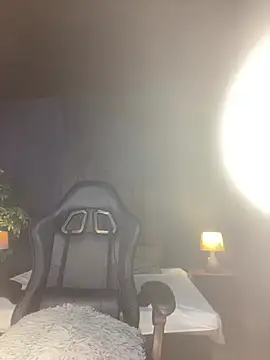 RenataLeclair online show from May 2026 04:42:01 AM