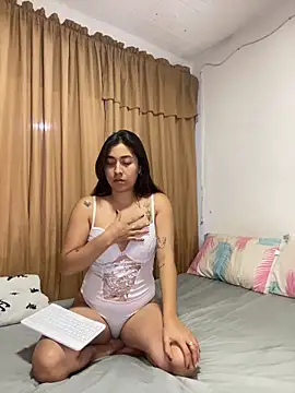 miaftmax online show from May 2026 07:10:02 PM
