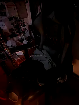 Snapshot of Mexxwell69 chatting on October 2025 01:57:01 AM Mexxwell69 online show from October 2025 01:57:01 AM