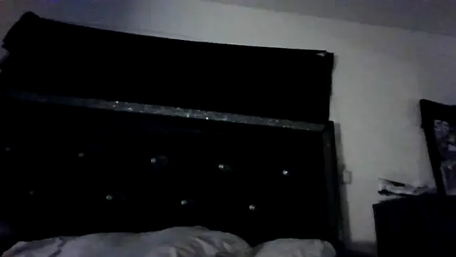 OnlyOneMeeks online show from April 2026 05:54:01 AM