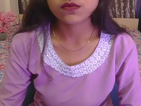 hoty-priya online show from February 2026 04:41:02 AM