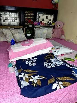 Snapshot of PRIYA_22 chatting on September 2025 08:08:01 PM PRIYA 22 online show from September 2025 08:08:01 PM