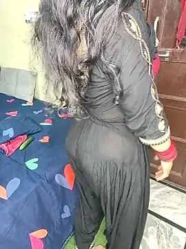 Snapshot of PRIYA_22 chatting on October 2025 03:49:02 AM PRIYA 22 online show from October 2025 03:49:02 AM