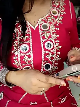 Snapshot of PRIYA_22 chatting on May 2026 06:57:02 PM PRIYA 22 online show from May 2026 06:57:02 PM