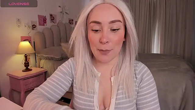 sofi graay online show from February 2026 09:27:01 PM