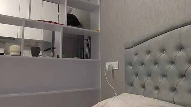 Snapshot of angelina_sunshine chatting on October 2025 01:06:02 AM angelina sunshine online show from October 2025 01:06:02 AM