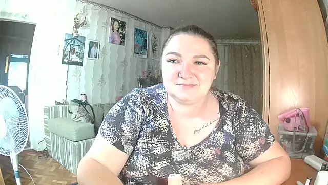 Snapshot of AngelQSky chatting on July 2026 03:16:01 PM AngelQSky online show from July 2026 03:16:01 PM
