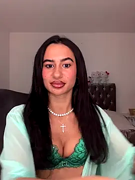 Snapshot of itsyourgirltee chatting on October 2025 11:27:01 PM itsyourgirltee online show from October 2025 11:27:01 PM