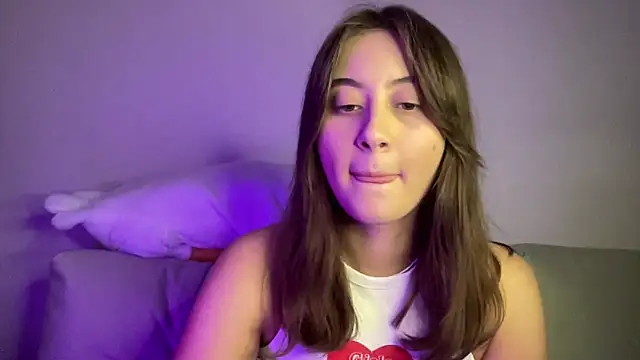 Snapshot of StellarAlice chatting on October 2025 04:41:02 PM StellarAlice online show from October 2025 04:41:02 PM