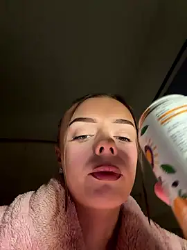 cutietootie02 online show from January 2026 06:16:01 AM