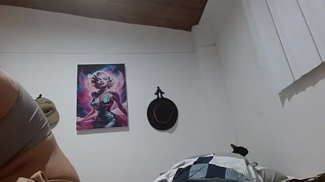 Crystal Star  online show from March 2026 07:33:02 AM