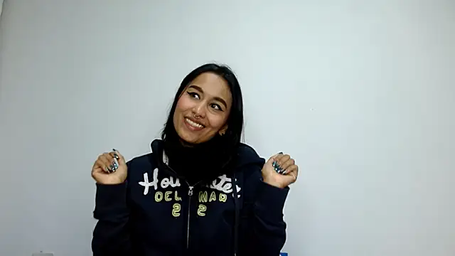 Gia Lee online show from October 2025 03:13:02 AM