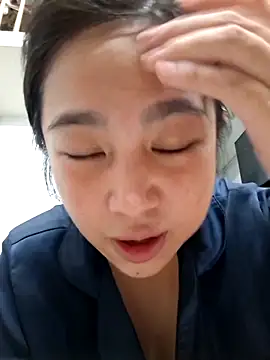 Minn-cute online show from November 2025 02:54:01 AM