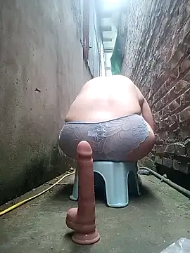 Snapshot of July-Asian chatting on March 2026 12:06:01 AM July-Asian online show from March 2026 12:06:01 AM