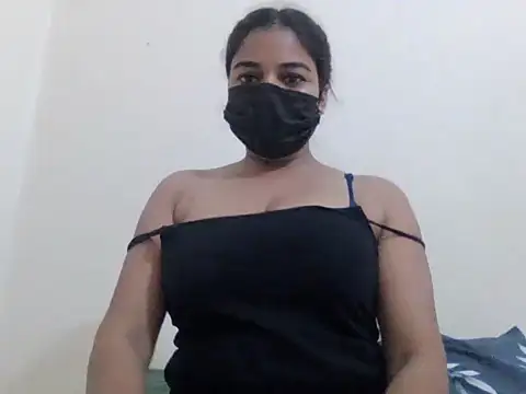 Little toy girl online show from May 2026 07:49:02 AM