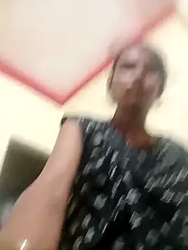 Snapshot of Aapki_Chahat0143 chatting on September 2025 03:45:01 PM Aapki Chahat0143 online show from September 2025 03:45:01 PM