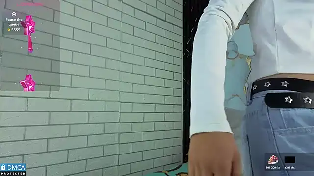 Snapshot of nena_cupcake_ chatting on October 2025 11:07:01 AM nena cupcake online show from October 2025 11:07:01 AM