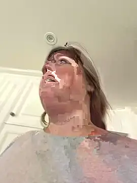 Snapshot of hornykitty1210 chatting on September 2025 05:35:01 PM hornykitty1210 online show from September 2025 05:35:01 PM