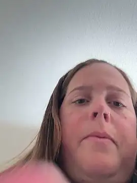 Snapshot of hornykitty1210 chatting on October 2025 04:19:01 PM hornykitty1210 online show from October 2025 04:19:01 PM