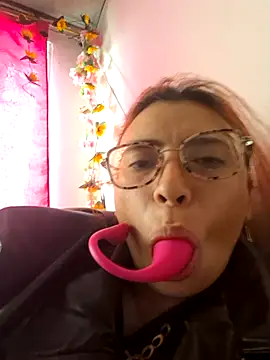 Natalykaty online show from April 2026 09:06:02 PM