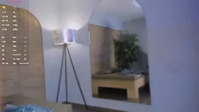 HannahMontgomery online show from March 2026 04:22:01 PM