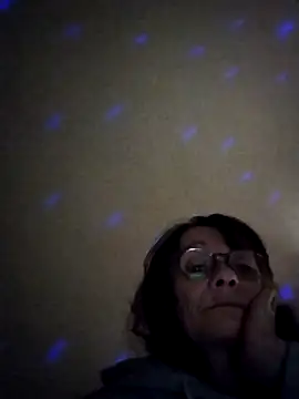 Chris06d22xh online show from February 2026 09:23:01 PM