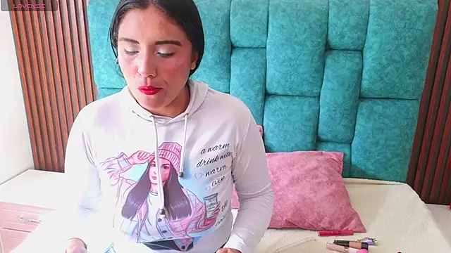 EmilyGala online show from October 2025 07:36:02 PM