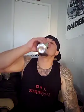 Snapshot of realdeep559 chatting on October 2025 08:09:02 PM realdeep559 online show from October 2025 08:09:02 PM