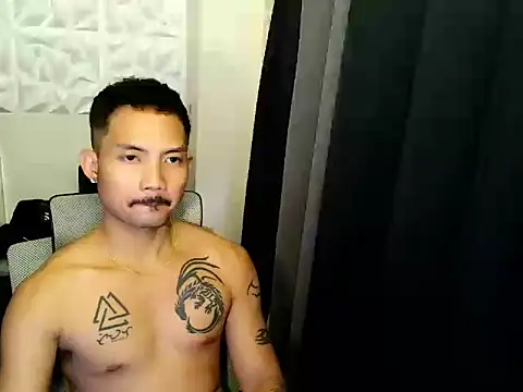 Thefriskyasian online show from November 2025 05:01:02 AM
