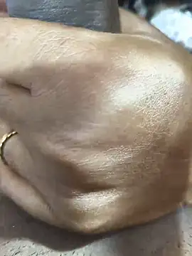 Priyankacam online show from May 2026 06:51:01 AM