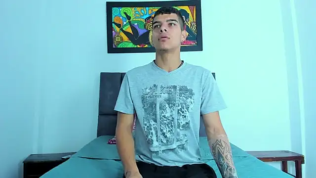 wyatt 3 online show from November 2025 12:16:02 PM