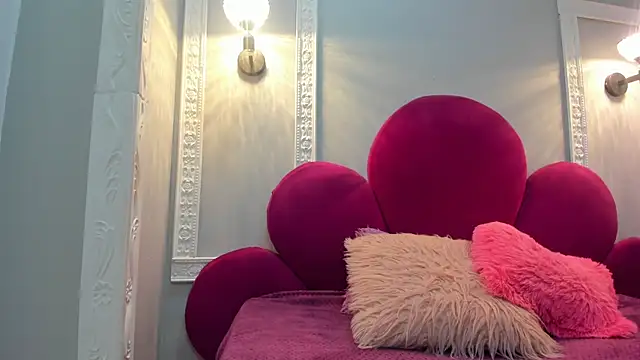 Snapshot of Saammy_17 chatting on October 2025 08:31:01 PM Saammy 17 online show from October 2025 08:31:01 PM