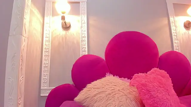 Snapshot of Saammy_17 chatting on December 2025 08:35:01 PM Saammy 17 online show from December 2025 08:35:01 PM