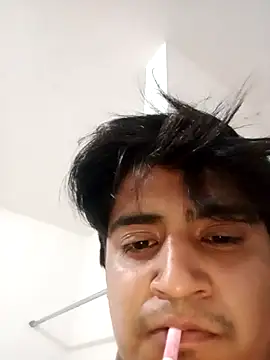 Snapshot of ElBufalo4l chatting on December 2025 12:27:01 AM ElBufalo4l online show from December 2025 12:27:01 AM