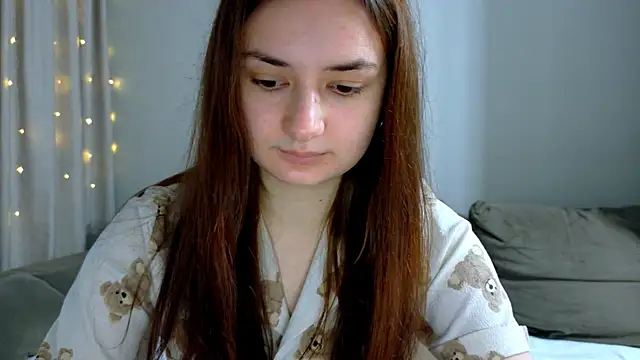 Snapshot of Lelia_Vibe chatting on October 2025 04:14:01 AM Lelia Vibe online show from October 2025 04:14:01 AM