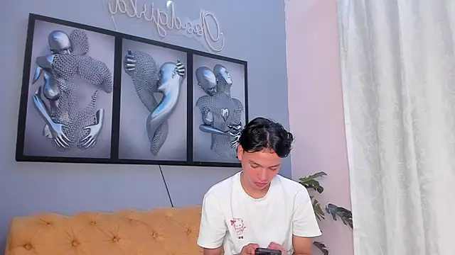 camillo virgil online show from November 2025 10:54:01 AM