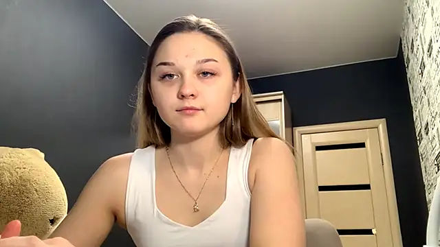 Snapshot of Smoke_mama chatting on February 2026 08:20:01 AM Smoke mama online show from February 2026 08:20:01 AM