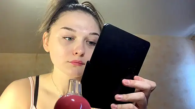 Snapshot of Smoke_mama chatting on February 2026 11:39:02 AM Smoke mama online show from February 2026 11:39:02 AM