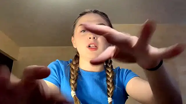 Snapshot of Smoke_mama chatting on February 2026 11:09:02 AM Smoke mama online show from February 2026 11:09:02 AM