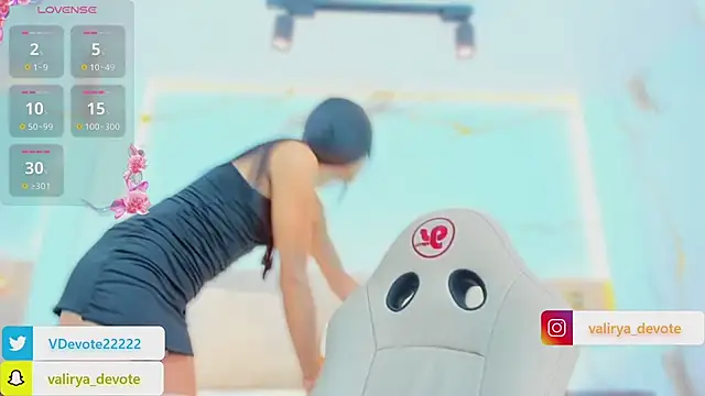 valirya devote online show from January 2026 03:22:02 AM