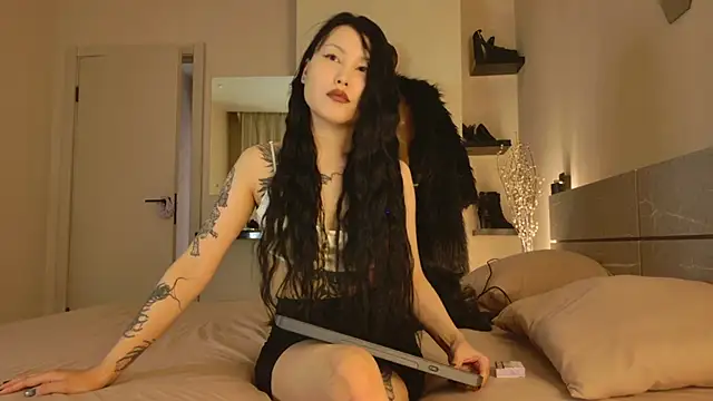 Snapshot of PurpleD1va chatting on January 2026 03:16:01 PM PurpleD1va online show from January 2026 03:16:01 PM